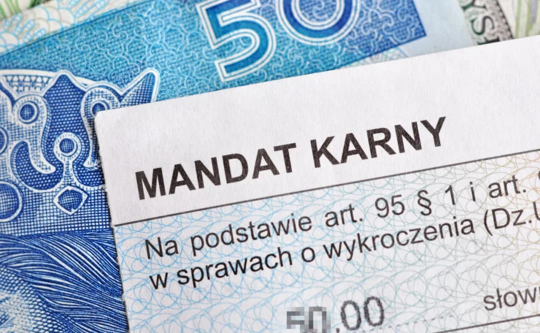 Czy za niezapłacony mandat rosną odsetki? Sprawdź, co grozi za zwłokę